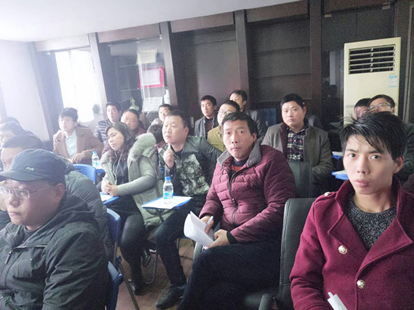 2017年奧的斯機(jī)電聯(lián)合分公司組織進(jìn)行工程安全培訓(xùn)